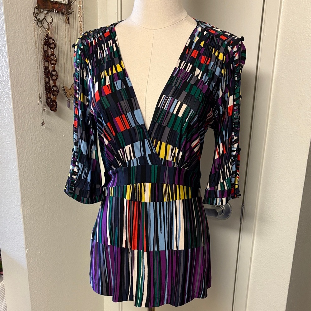 BCBG Max Azria Multicolor V-Neck Women's Top